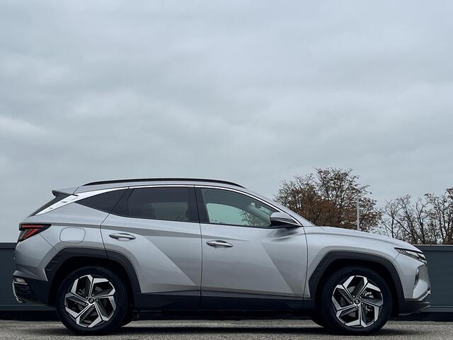 Hyundai TUCSON 1.6 T-GDI PHEV 265 PK Comfort 4WD | Navigatie | Camera | WinterPack | 19'' Lichtmetalen velgen |