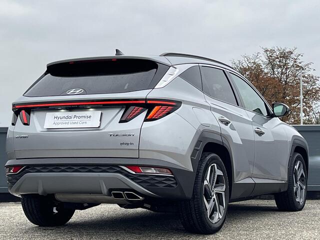 Hyundai TUCSON 1.6 T-GDI PHEV 265 PK Comfort 4WD | Navigatie | Camera | WinterPack | 19'' Lichtmetalen velgen |