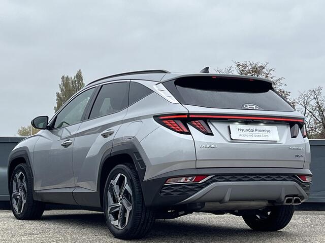 Hyundai TUCSON 1.6 T-GDI PHEV 265 PK Comfort 4WD | Navigatie | Camera | WinterPack | 19'' Lichtmetalen velgen |