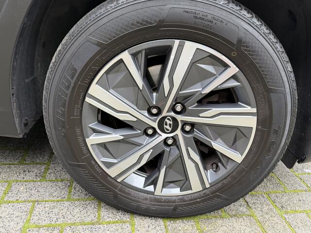 Hyundai TUCSON 1.6 T-GDI MHEV Comfort Smart Navi cruise .stoel verwarming .Stuur verwarming . Trekgewicht 1650 kg elc achter klep .