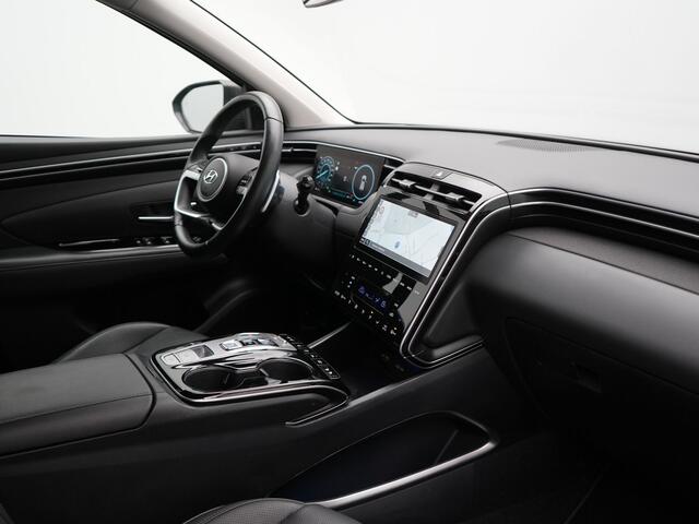 Hyundai TUCSON 1.6 T-GDI Premium Sky 4WD Plug In Hybrid 266pk Dealer O.H PHEV | Panodak | Adaptive Cruise | Camera | Krell Soundsystem | Keyless | Lederen Sporstoelen Memory & Ventilatie | Verwarmde Sportstoelen & Stuur | Apple Carplay | Pilot Assist | Navigatie |