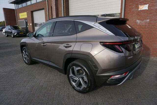 Hyundai TUCSON 1.6 T-GDI PHEV 4WD 265PK SEPT 2022 FULL LED CAMERA STOELVERWARMING NAVI ANDROID/APPLECARPLAY 19INCH ADAPTIEF CRUISECONTROL ECC AIRCO PDC V+A ENZ...
