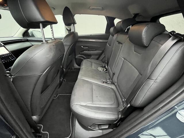 Hyundai TUCSON 1.6 T-GDI PHEV Premium 4WD / Trekhaak (Trekgewicht 1.350kg) / Stuur- en Stoelverwarming / Stoelverkoeling / Adaptieve Cruise Control / 360° Camera / Climate Control / Navigatie full map / Apple Carplay & Android Auto / Elektrisch Verstelbare Voorstoelen m