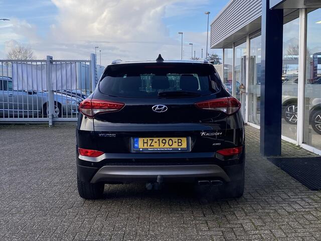 Hyundai TUCSON 1.6 T-GDi Premium 4WD / Automaat / NL-Auto / 1e-Eigenaar / Vol-Leder / Stoel-/Stuurverwarming / Stoelverkoeling / Trekhaak / Keyless / LED / Cruise-Control / Climate-Control / Stoelverwarming-Achter / DAB Radio-Bluetooth / Navi / PDC V+A / Camera-Achter /