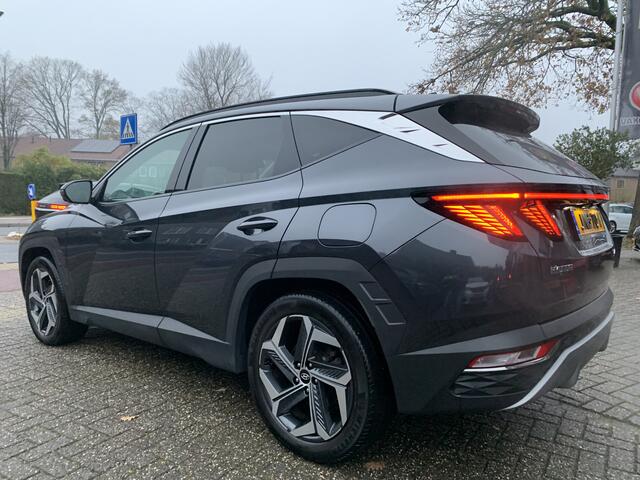 Hyundai TUCSON PHEV Smart 4WD aut., Pano | Camera | Navi & CarPlay