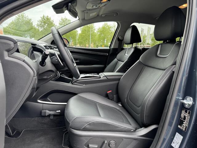 Hyundai TUCSON 1.6 T-GDI HEV Premium NL-Auto, 1650kg Trekgewicht! | Vol-Leder | Digitaal Instrumentenpaneel | Adapt. Cruise Control | Apple Carplay/Android Auto | Stoelverwarming | Dodehoek Detectie | 360° Camera | Rijklaarprijs!