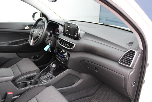 Hyundai TUCSON 1.6 T-GDI 177pk Comfort Automaat Airco Navi Carplay Trekhaak Zeer mooi!
