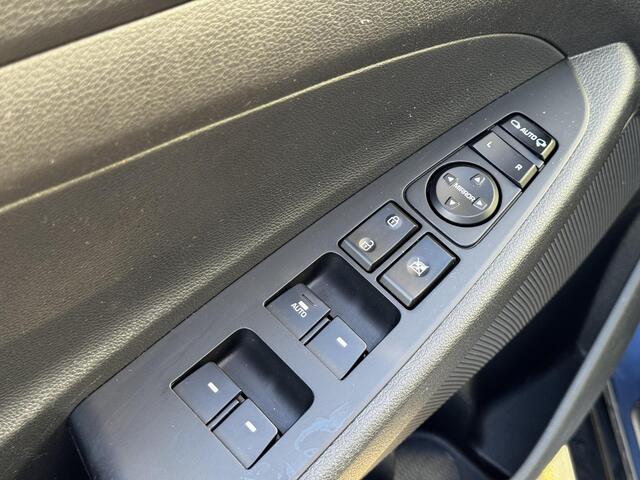 Hyundai TUCSON 1.6 GDi Anniversary Edition / Climate Control / Cruise Control / Navigatie / Trekhaak / Stoelverwarming /