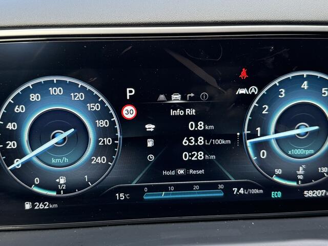 Hyundai TUCSON 16 T GDI MHEV Comfort Adap. Cruise Camera 1650 Trekgewicht Elek. A. Klep