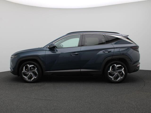 Hyundai TUCSON 1.6 T-GDI PHEV Premium 4WD 265PK SOH 100%, Trekhaak, 360gr. Camera, 19" LM Velgen, Dodehoekcamera's, Memorystoel, Navi, Keyless, Stoel-Stuurverwarming