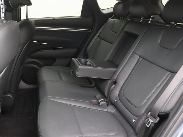 Hyundai TUCSON 1.6 T-GDI PHEV Premium 4WD 265PK SOH 100%, Trekhaak, 360gr. Camera, 19" LM Velgen, Dodehoekcamera's, Memorystoel, Navi, Keyless, Stoel-Stuurverwarming
