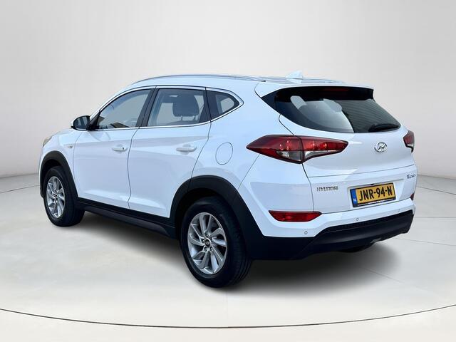 Hyundai TUCSON 1.6 T-GDi Comfort | Bluetooth voorbereiding | Stoelverwarming | Lichtmetalen velgen | Climate control | Navigatie |Trekhaak|