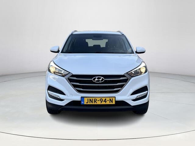 Hyundai TUCSON 1.6 T-GDi Comfort | Bluetooth voorbereiding | Stoelverwarming | Lichtmetalen velgen | Climate control | Navigatie |Trekhaak|