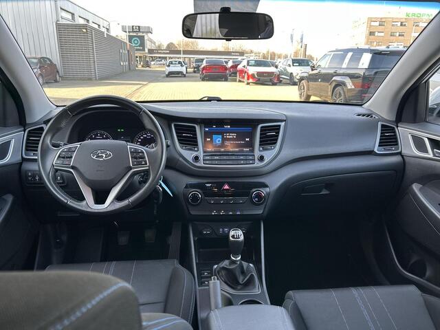 Hyundai TUCSON 1.6 T-GDi Comfort | Bluetooth voorbereiding | Stoelverwarming | Lichtmetalen velgen | Climate control | Navigatie |Trekhaak|