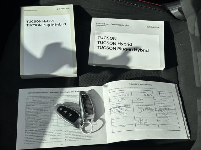 Hyundai TUCSON 1.6 T-GDI HEV 230pk N Line Edition / Stoelverwarming / Adaptieve cruise control / Apple Carplay + Android Auto / Climate Control /