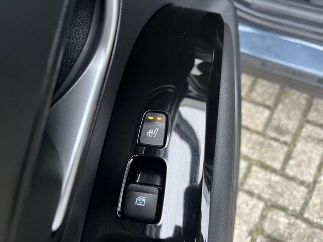 Hyundai TUCSON 1.6 T-GDI HEV Premium Sky / Achterbank verwarmd / Airco (automatisch) / Cruise control adaptief met Stop&Go /