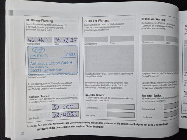 Hyundai TUCSON 1.6 T-GDI PHEV Comfort 4WD Automaat / Dealer onderhouden / Fabrieksgarantie tot 09-2027 / All Season banden / EAER bereik 62 km bereik stad 74 km / Trekgewicht 1350 kg / Stuur- & Stoel verwarming / Adaptief cruise control /