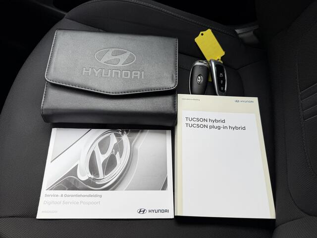 Hyundai TUCSON 1.6 T-GDI HEV Comfort / NL Auto / Dealer Onderhouden / Stuur- & Stoelverwarming / Navigatie / Achteruitrijcamera /