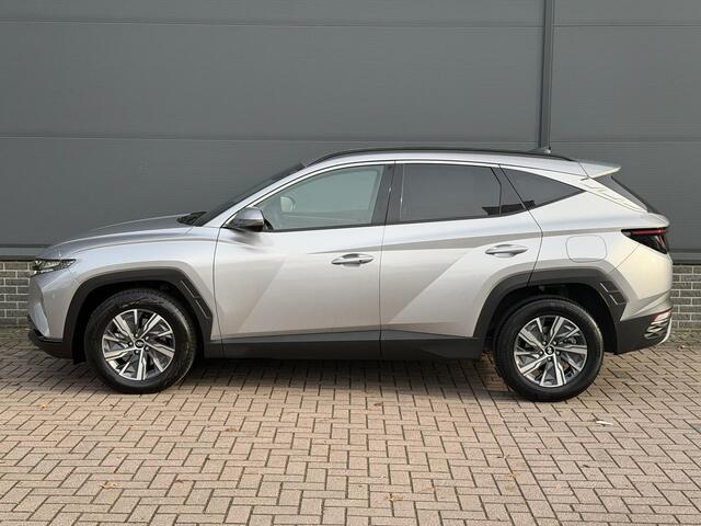Hyundai TUCSON 1.6 T-GDI HEV Comfort / NL Auto / Dealer Onderhouden / Stuur- & Stoelverwarming / Navigatie / Achteruitrijcamera /