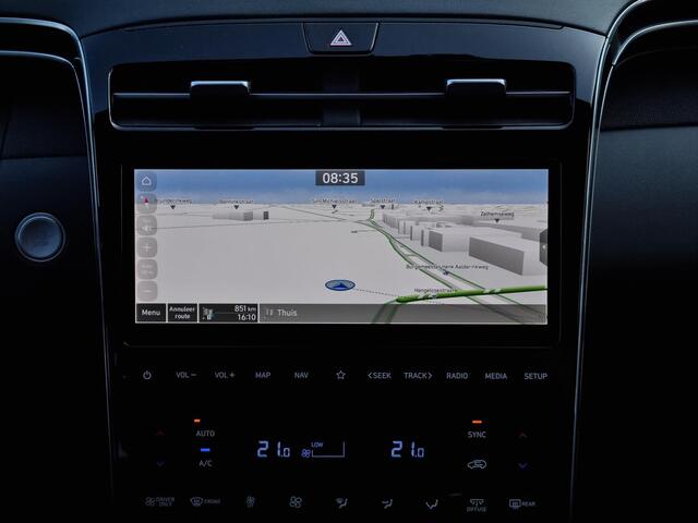 Hyundai TUCSON 1.6 T-GDI PHEV Comfort Smart 4WD / Trekhaak 1350 KG Trekgewicht / Navigatie / Cruise Control Adaptief / Stoel en Stuurwiel Verwarming Voorzijde /