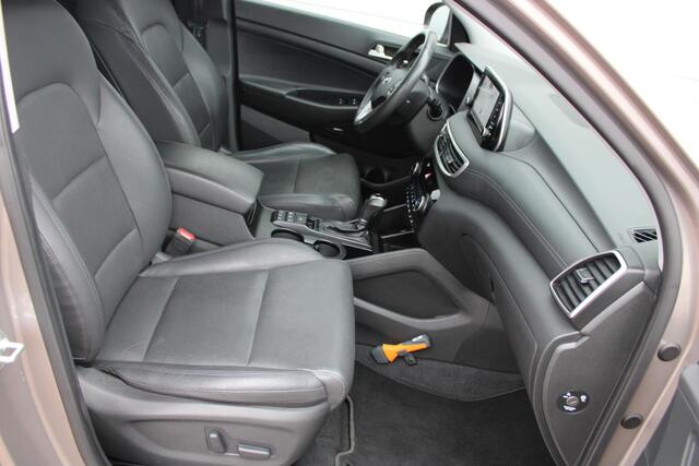 Hyundai TUCSON 1.6 T-GDI 177pk Premium Automaat Leer Airco Navi Camera Trekhaak VOL!!!! dealer onderhouden