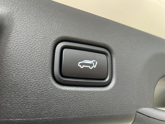 Hyundai TUCSON 1.6 T-GDI HEV 230pk N Line Sky | SCHUIFKANTELDAK | ALCANTARA BEKLEDING | STOELVENTILATIE & VERWARMING | 360° CAMERA | ADAPTIEVE CRUISECONTROL | SPORTIEF DESIGN | ELEKTRISCH VERSTELBARE VOORSTOELEN |