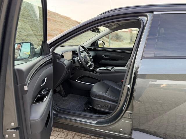 Hyundai TUCSON 1.6 T-GDI PHEV Premium 4WD Leder / Camera / Stoel-Verwarming-Verkoeling / Stuur-Verwarming