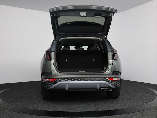 Hyundai TUCSON 1.6 T-GDI PHEV Comfort 4WD | Navigatie | 19'' velgen |