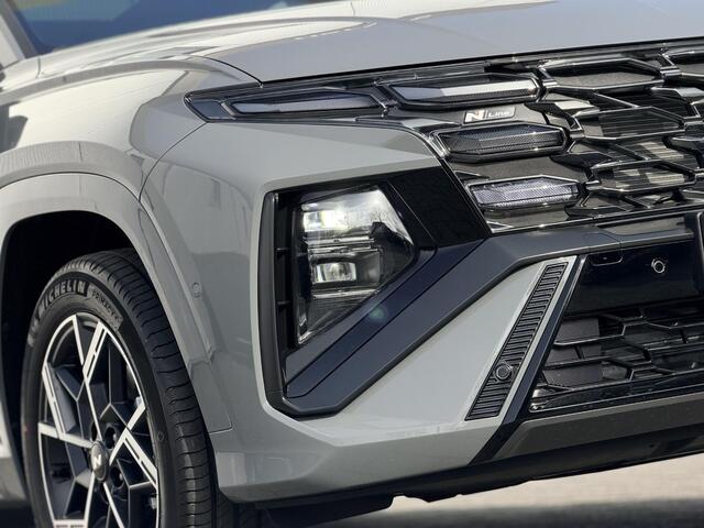 Hyundai TUCSON 1.6 T-GDI PHEV N Line Sky / GRATIS TREKHAAK OF ALL-SEASONBANDEN + ¤ 2500 VOORDEEL / Panoramadak / Stoelverkoeling / Stoelverwarming Voor + Achter / Stuurverwarming / 360 Camera / Elek. Bedienbare Voorstoelen / Memory Seat /