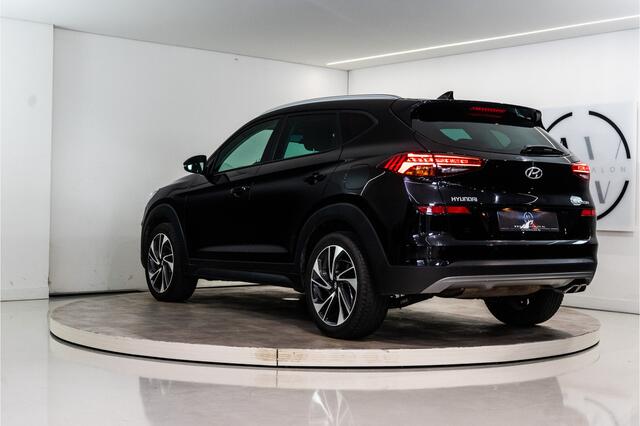Hyundai TUCSON 1.6 T-GDI 177PK Automaat | Panoramadak | Leder | Camera | Cruise | 19"