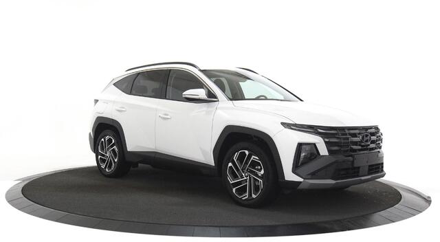 Hyundai TUCSON 1.6 T-GDI PHEV Comfort Carplay / Camera / Winterpack / Dodohoek enz