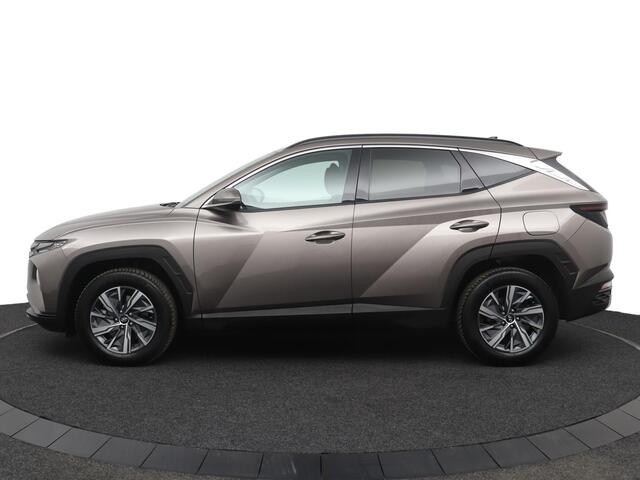 Hyundai TUCSON 1.6 T-GDI HEV Comfort | Parkeercamera | Navigatie | Trekhaak | Keyless Entry