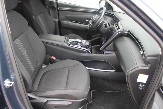 Hyundai TUCSON 1.6 T-GDI PHEV 265pk Comfort 4WD Automaat Plug-in Camera Trekhaak Stoelverwarming Airco Navi Super mooi