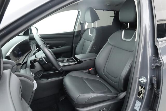 Hyundai TUCSON 1.6 T-GDI PHEV Premium (Facelift) | Rijklaar! | Widescreen | HUD | Stoelventilatie | Memory | 360*+PDC | Stuur-Stoelverw. | Nav+App.Connect | Elek. Klep | v