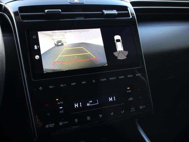 Hyundai TUCSON 1.6 T-GDI PHEV Comfort 4WD Climate control Cruise control Parkeersensoren achter Achteruitrij camera Navigatie LED Apple Carplay/ Android Auto