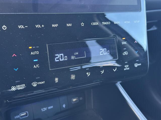 Hyundai TUCSON 1.6 T-GDI PHEV Comfort Smart 4WD / Parkeersensoren voor & achter / Achteruitrij Camera / All Season banden / Trekhaak / Apple carplay & Android Auto /