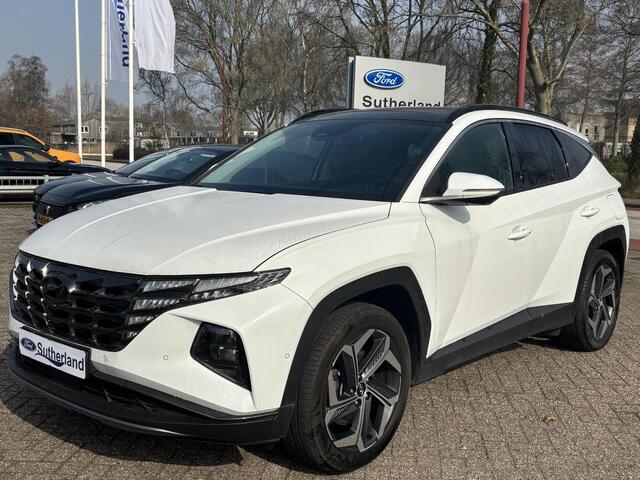 Hyundai TUCSON 1.6 T-GDI PHEV Premium Sky 4WD | Panoramadak | Dealer onderhouden | Leder | Achteruitrijcamera