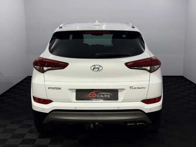 Hyundai TUCSON 1.6 T-GDi Comfort Camera, Navi, Cruise control, Winterpakket, Apple carplay, Rijstrook correctie, Lichtmetalen velgen, Trekhaak