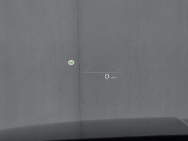 Hyundai TUCSON 1.6 T-GDI PHEV Facelift Comfort Smart 4WD / Fabrieksgarantie tot 09-2029 / Dealer onderhouden / Elektrische achterklep / Trekgewicht 1.210 kg / Head Up Display / Stuur- & Stoel verwarming / Achteruitrijcamera / Apple Carplay Android Auto /