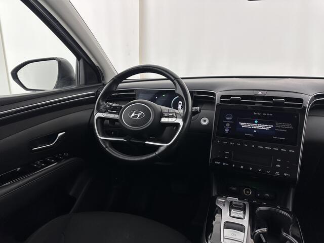 Hyundai TUCSON 1.6 T-GDI HEV Comfort Smart (INCL.BTW) *FULL-LED | ADAPTIVE-CRUISE | HEATED-COMFORTSEATS | KEYLESS | CAMERA | DIGI-COCKPIT | PRIVACY-GLASS | SHIFT-PADDLES | ECC | PDC | 17''ALU*