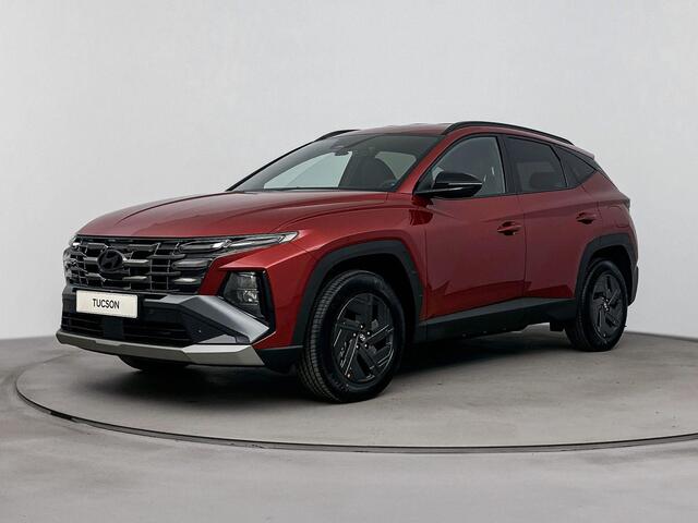 Hyundai TUCSON 1.6 T-GDI PHEV Pure Edition | 17 inch Lichtmetalen velgen | Parkeersensoren voor en achter | Stoelen voor verwarmbaar | Privacy glass