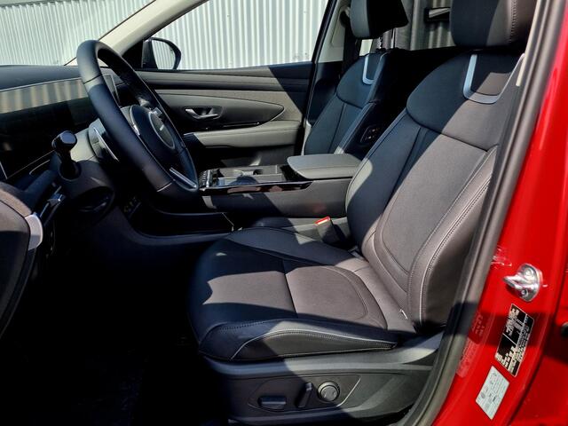 Hyundai TUCSON 1.6 T-GDI PHEV Premium / ¤9.000,- Voordeel / Apple & Android carplay / Stoel- & Stuurverwarming / Krell Audio / Climate Control / Adaptive Cruise Control /