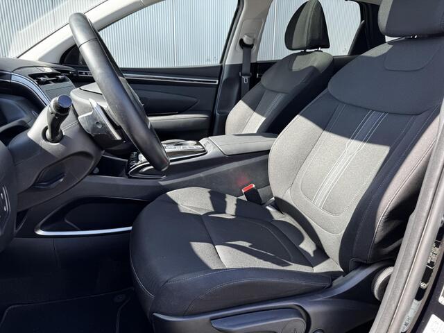 Hyundai TUCSON 1.6 T-GDI PHEV Comfort Smart 4WD / Pano Dak / 19" LM / Stoelverwarming /