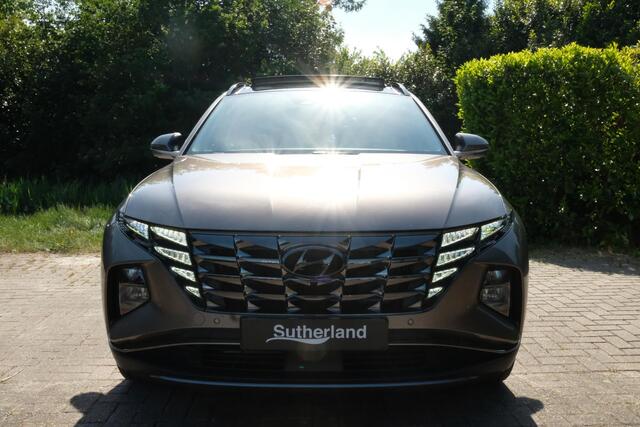 Hyundai TUCSON 1.6 T-GDI PHEV Premium Sky 4WD 265pk | Panoramadak | Leder | Stoelverwarming | Achteruitrijcamera | Adaptive Cruise Control
