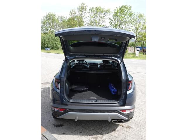 Hyundai TUCSON 1.6 T-GDI PHEV Premium Sky 4WD PANO | LEER | MEMORY | STOEL VENTILATIE