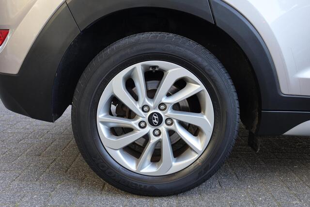 Hyundai TUCSON 1.6 GDi Comfort TREKHAAK CAMERA ALL-SEASONS CARPLAY 2xKEYLESS CRUISE 2xPDC NAVI CLIMA 17"LMV ENZ.