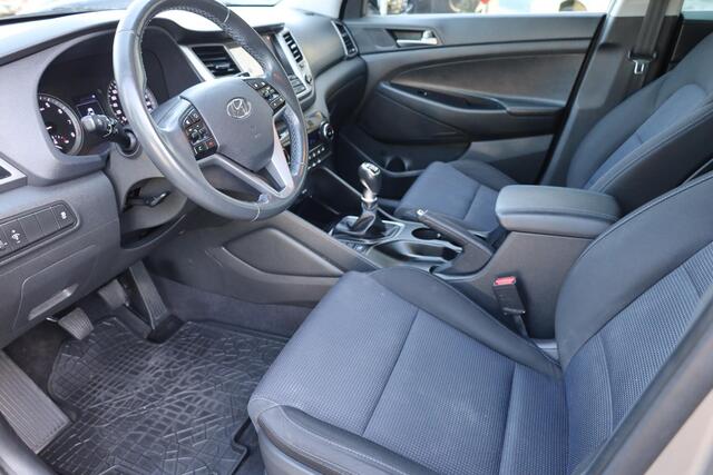Hyundai TUCSON 1.6 GDi Comfort TREKHAAK CAMERA ALL-SEASONS CARPLAY 2xKEYLESS CRUISE 2xPDC NAVI CLIMA 17"LMV ENZ.