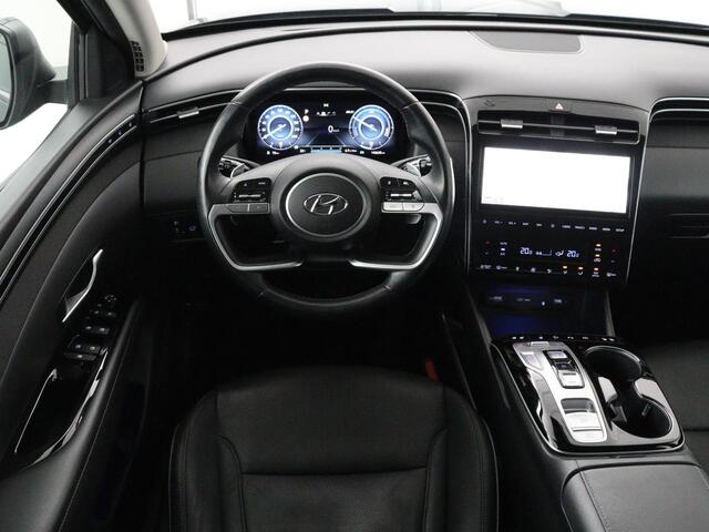 Hyundai TUCSON 1.6 T-GDI PHEV Premium 4WD | SOH 96,5% | Stoelventilatie | Leder | Trekhaak | 360 Camera | Adaptive cruise | Krell Audio | Achterbankverwarming | Camera | Memory | Keyless | Plug In