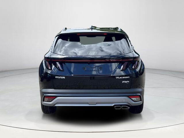 Hyundai TUCSON 1.6 T-GDI PHEV Pure Edition | Uit voorraad leverbaar! | Stoel en stuur verwarming | Navigatie| Zwarte 17 inch lichtmetalen wielen | Apple carplay | Android auto