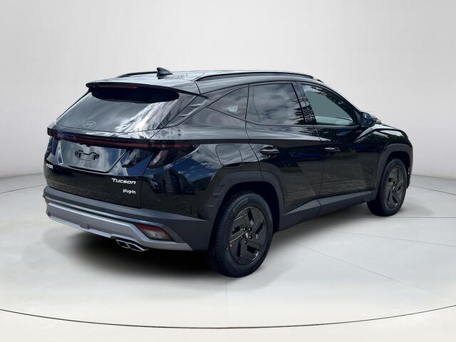 Hyundai TUCSON 1.6 T-GDI PHEV Pure Edition | Uit voorraad leverbaar! | Stoel en stuur verwarming | Navigatie| Zwarte 17 inch lichtmetalen wielen | Apple carplay | Android auto